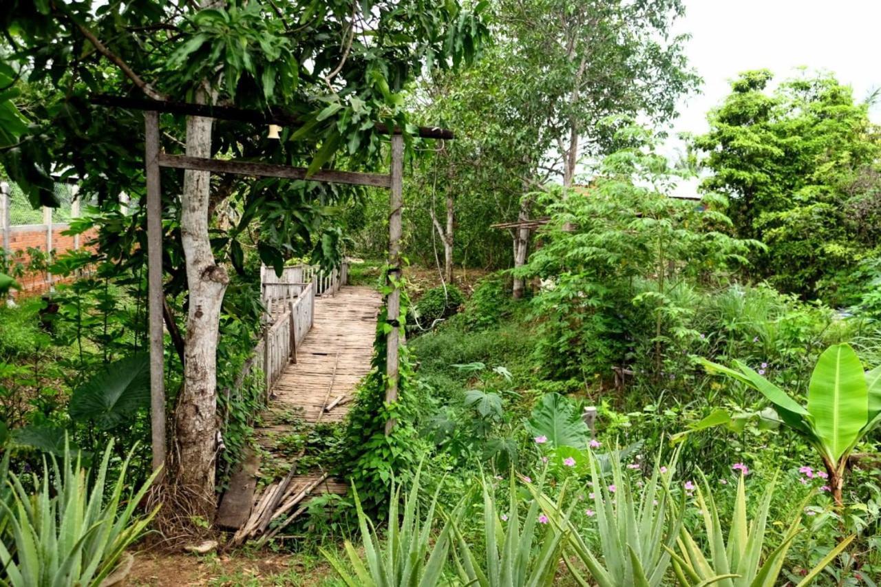 Odambang Village Homestay Battambang Exterior photo